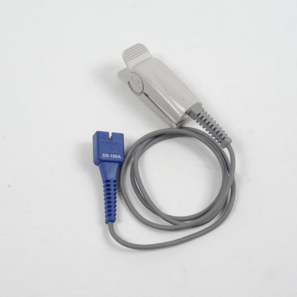 Nellcor DS100 A Oximax SpO2 Sensor PROBEDB9 9pin 3 meters 9P 3 Nellcor DS100 A Oximax SpO2 Sensor PROBEDB9 9pin 3 meters 9P 3